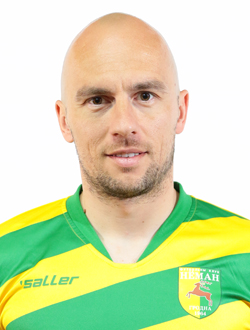 Адамович Ненад